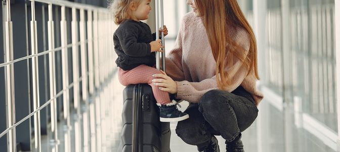 Savvy Strategies for Handling Flight Delays While Traveling With Children